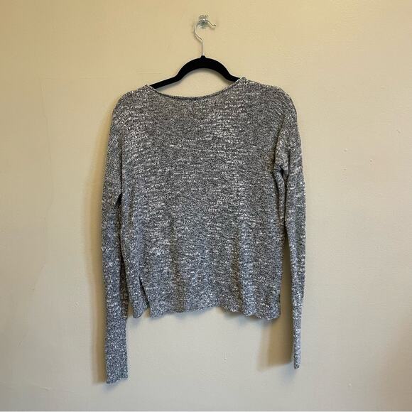 Hollister M/L bohemian Aztec long sleeve top knit gray white casual cozy - Picture 5 of 7